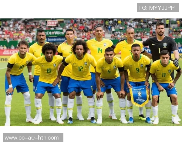 巴西队主力框架解析：阿利松守门卡塞米罗与吉马良斯中场搭档